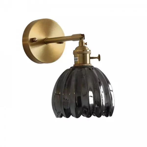 Floriva – Retro Tulpenknop Glazen Wandlamp voor Elegante Interieurs