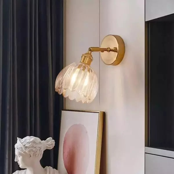 Floriva – Retro Tulpenknop Glazen Wandlamp voor Elegante Interieurs
