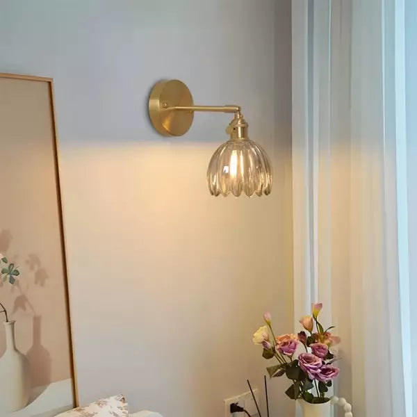 Floriva – Retro Tulpenknop Glazen Wandlamp voor Elegante Interieurs