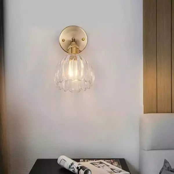 Floriva – Retro Tulpenknop Glazen Wandlamp voor Elegante Interieurs