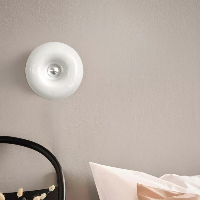 Varmblixt – Bauhaus Donutlamp (Wand & Tafellamp)