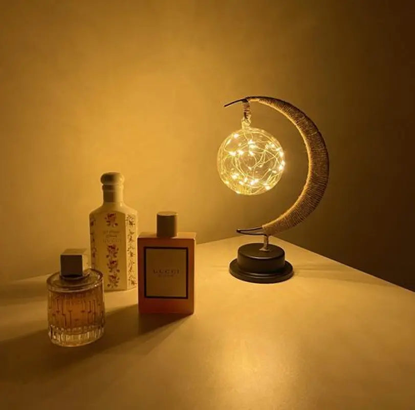 Lunora – Betoverende Maanlamp met Warme Gloed