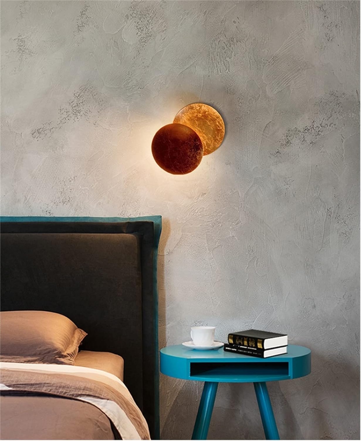 Aurelia – Gouden Wandlamp met Reflecterende Schijven