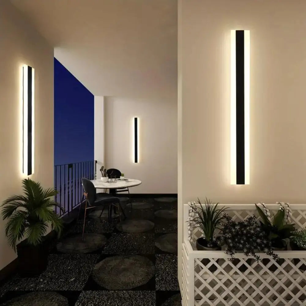 Earthrae - Zwarte IP65 Waterdichte LED Buitenwandlamp met Warm Wit Licht 3000K
