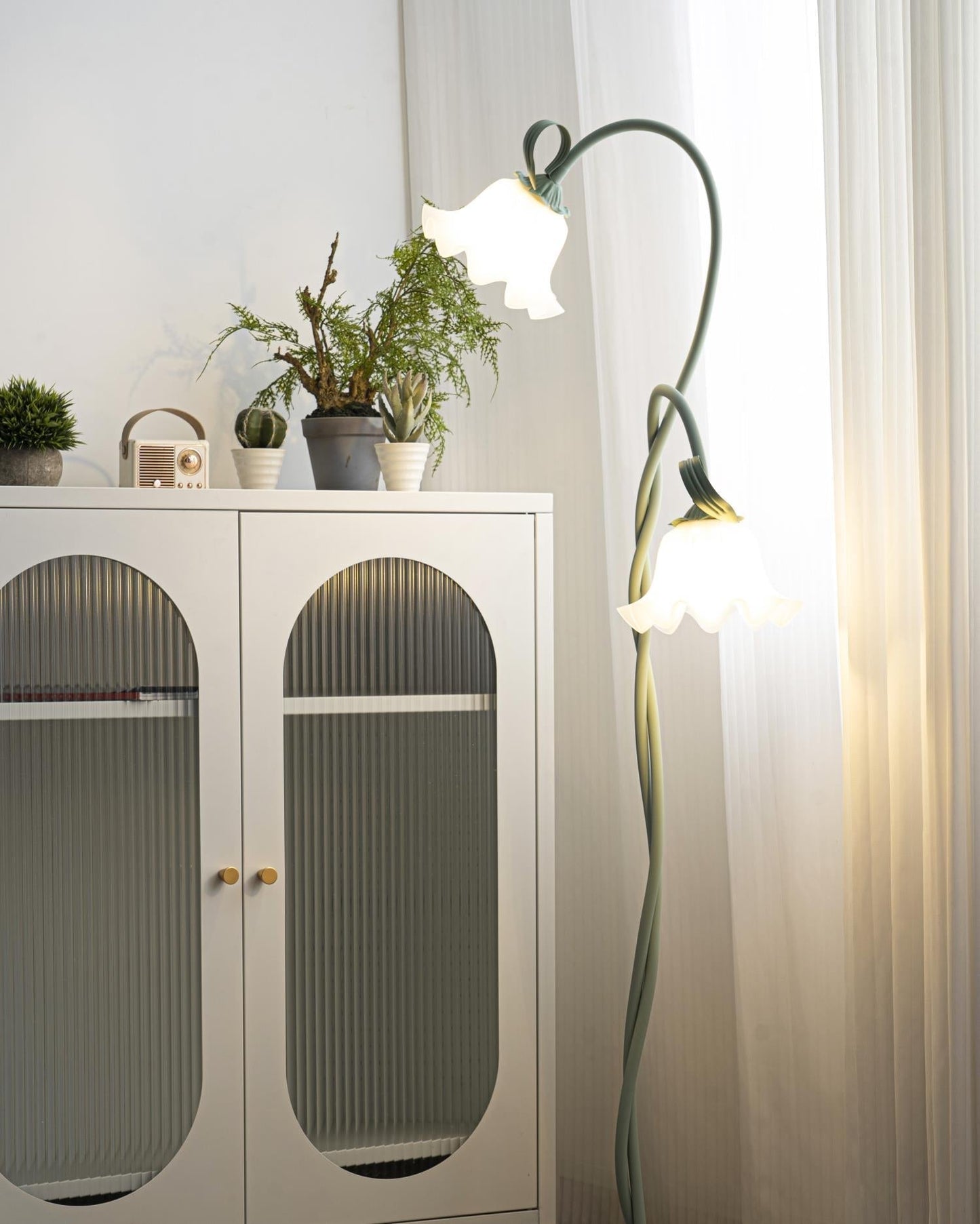 Calla – Bloemen Vloerlamp (Artistieke Staande Lamp, E27 LED)