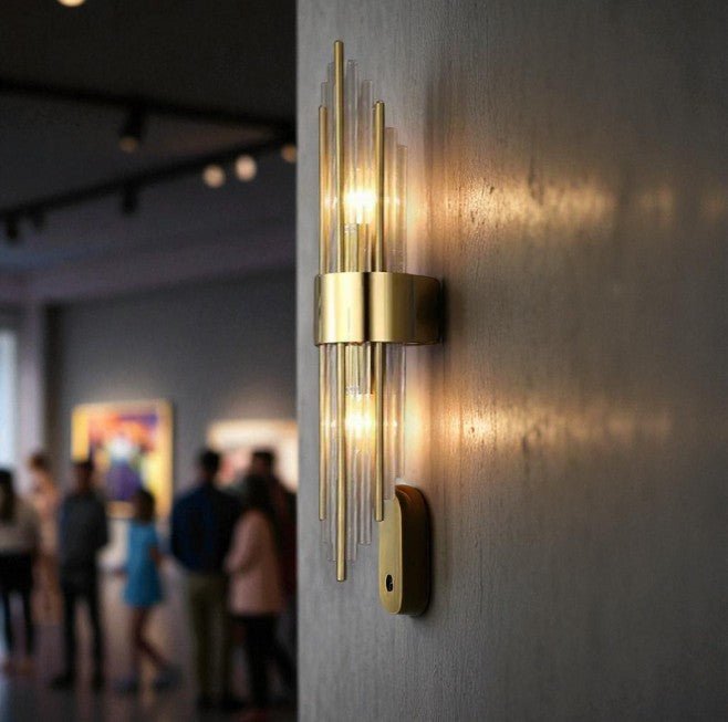 Auro – Moderne Kristallen Wandlamp (Roestvrijstaal, Goud & LED)