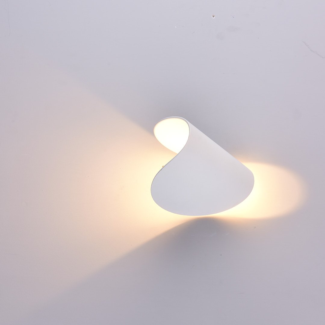 Trevio – Moderne Verstelbare LED Wandlamp (Binnen & Buiten)