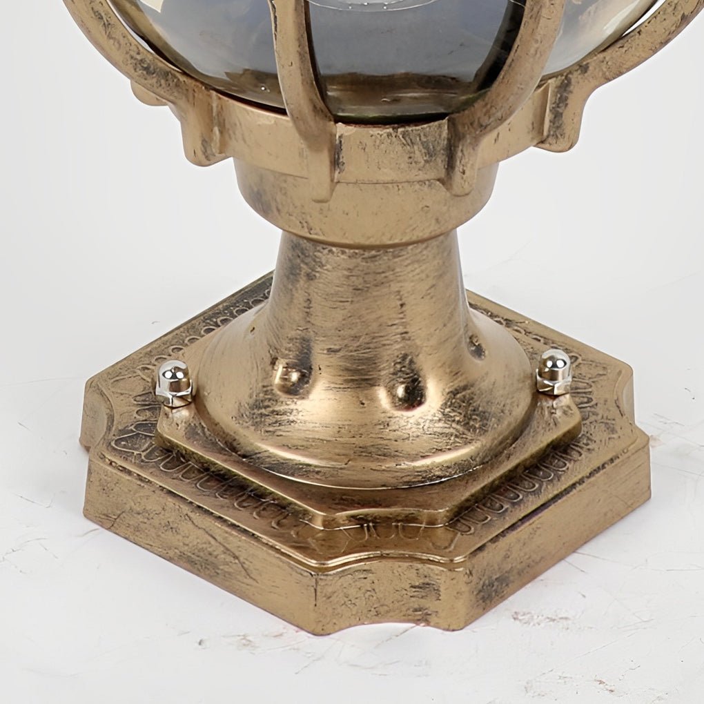 Valmor – Vintage Buitenlamp met Glazen Bol