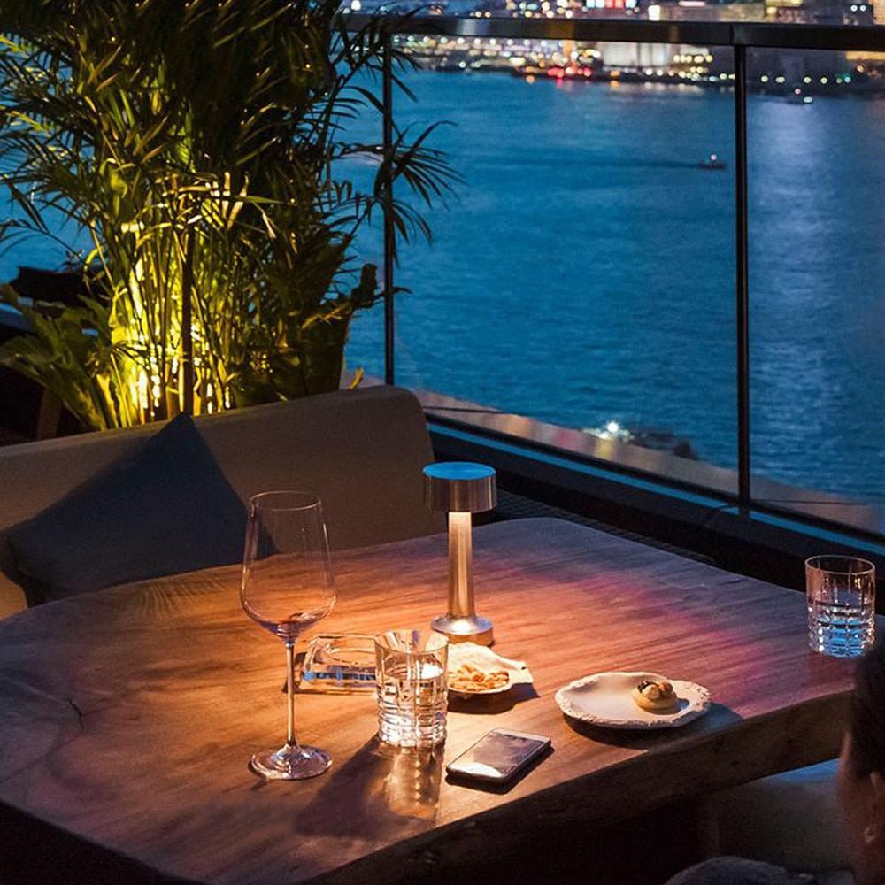 Luxe – Dimbare LED Tafellamp voor Restaurants & Thuis