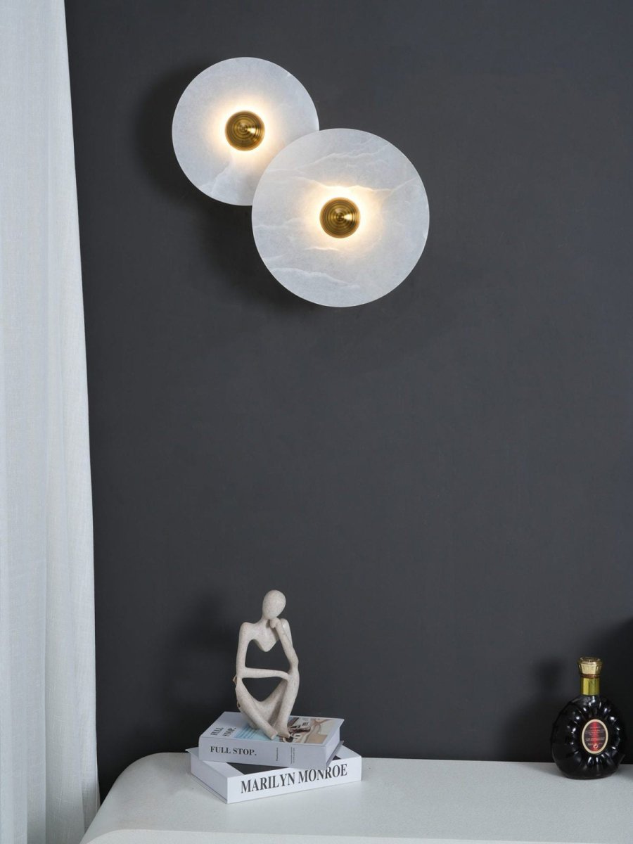 Moonlux - Minimalistische Ronde Albasten Wandlamp Voor Sfeervolle Gloed