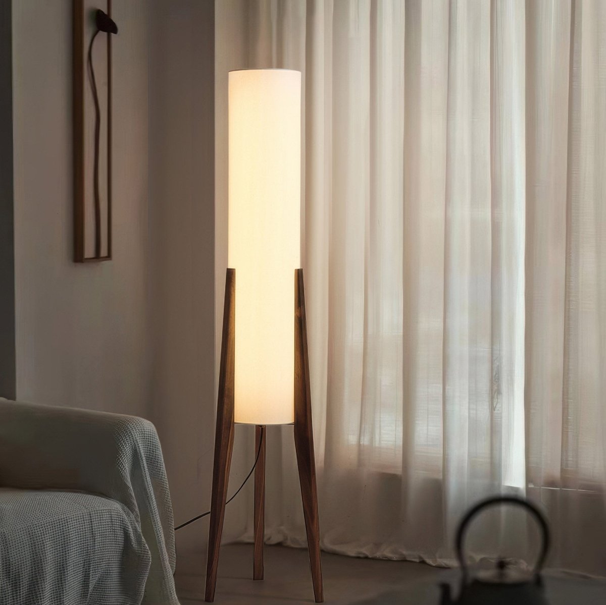 Nordic Glow – Walnoot Houten Vloerlamp