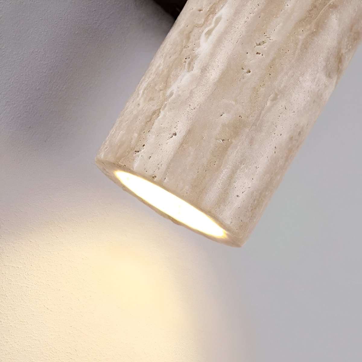 Renzo – Japandi Travertin Tube Wandlamp